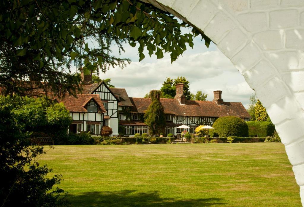Ghyll Manor Country Hotel Хоршъм Екстериор снимка