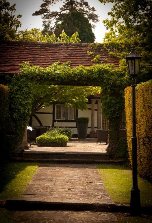 Ghyll Manor Country Hotel Хоршъм Екстериор снимка