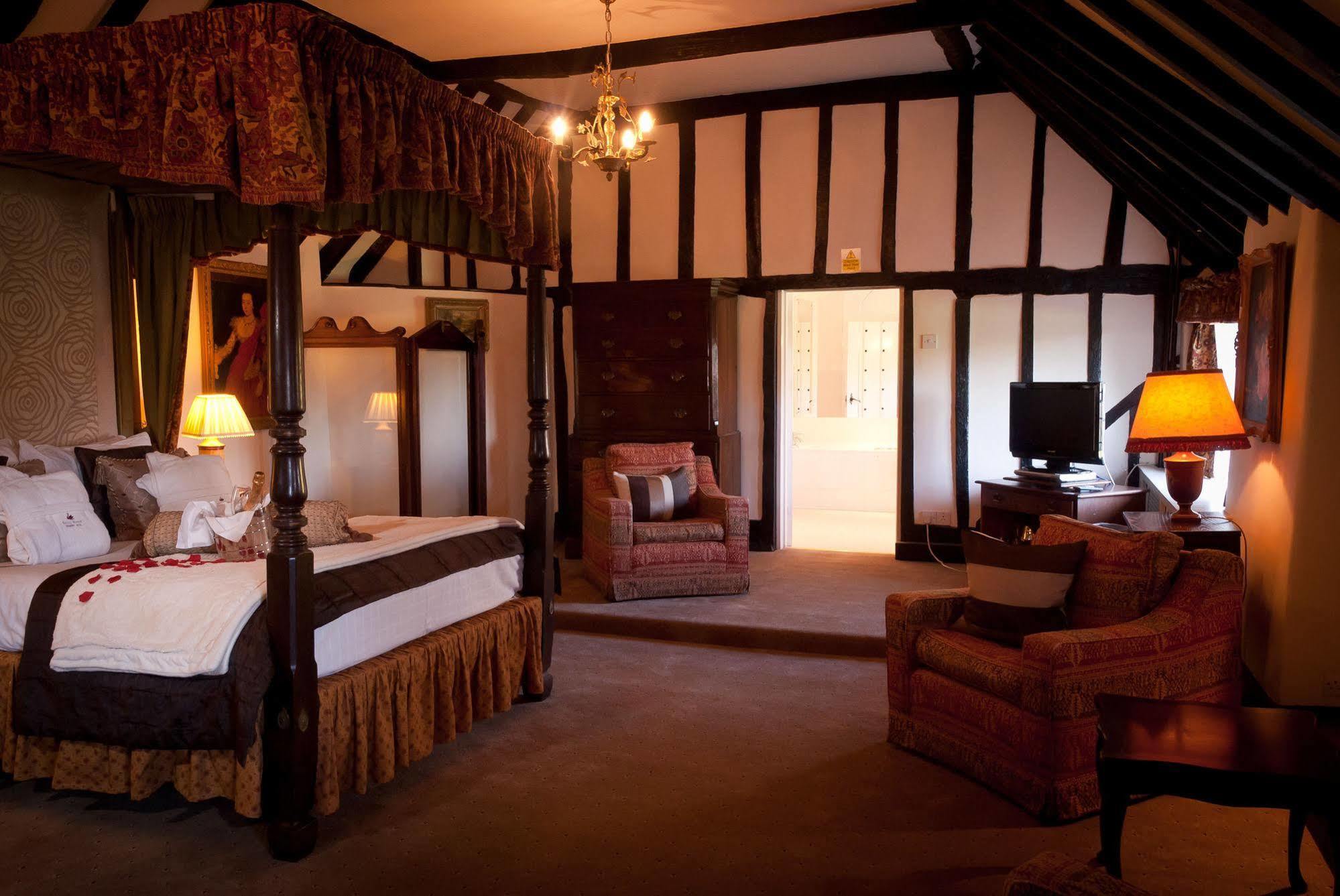 Ghyll Manor Country Hotel Хоршъм Екстериор снимка